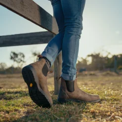 New 2056 All Terrain Chelsea Boot (Rustic Brown) Hverdagssko
